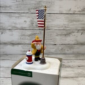 Department 56 “Raising the flag at the North Pole”Christmas Village Accessory